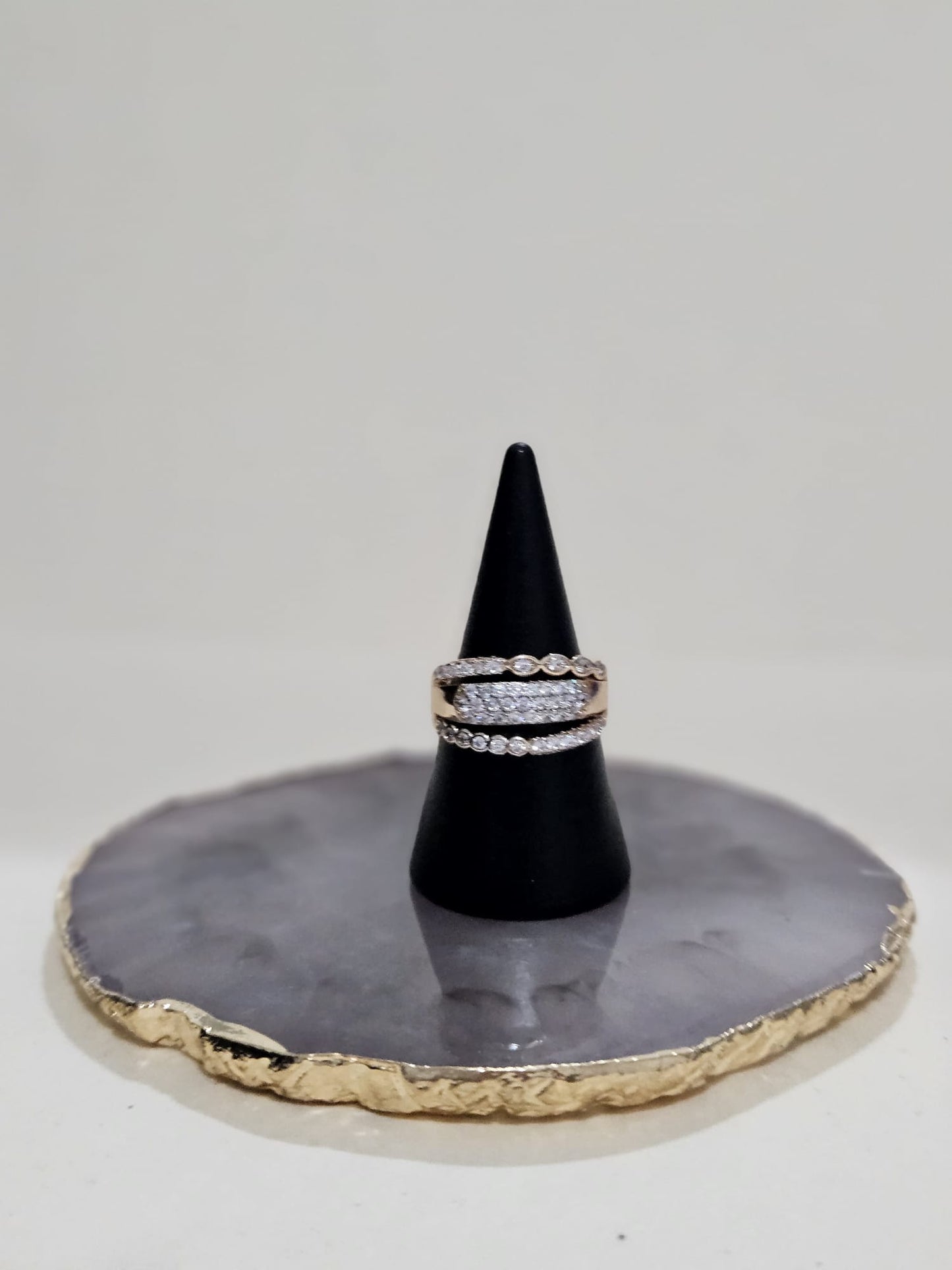 The Layering RING