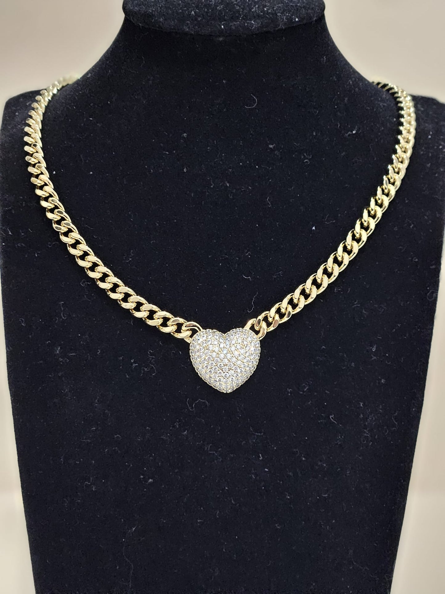 The Cuban Heart Set