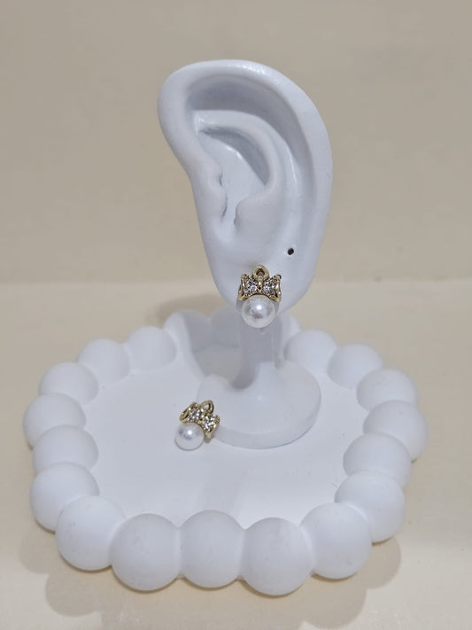 Pearl Bow Earring