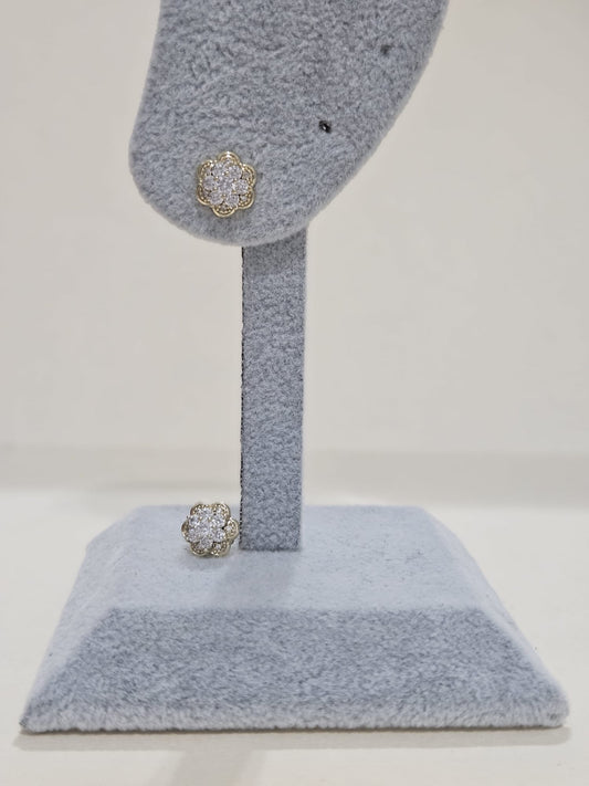 The Flower Diamond Earring